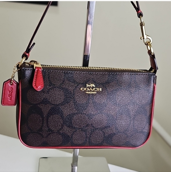 COACH C3308 Red/Gold Nolita 19 In Signature Canvas Excellent Like New Condition - Picture 3 of 5